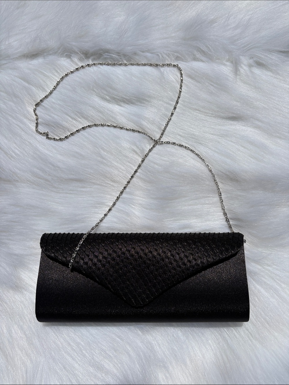 LAURA FORMAL WEAR~ Black Satin Envelope Clutch with Textured Flap - Picture 4 of 7